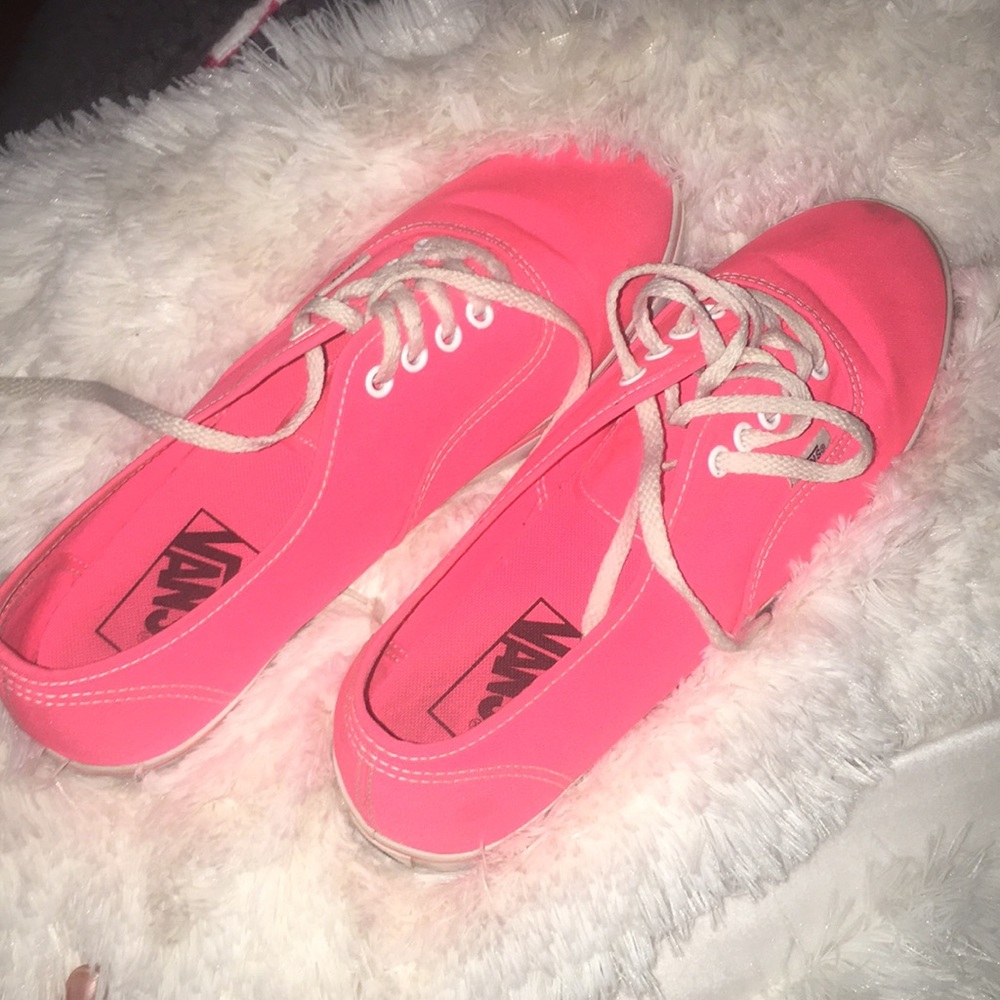 hot pink vans